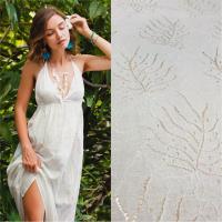 Ткань плательно-блузочная с вышивкой и перфорацией Белый 3151П