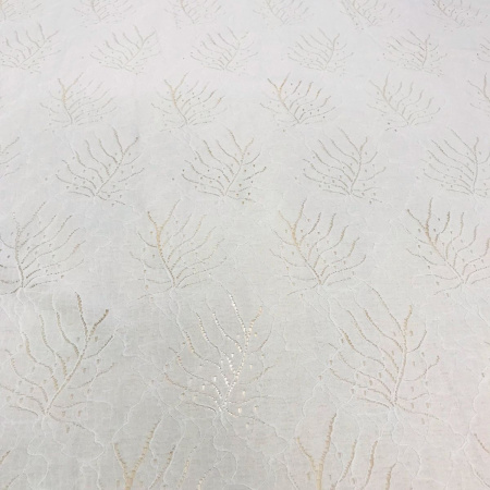 Ткань плательно-блузочная с вышивкой и перфорацией Белый 3151П